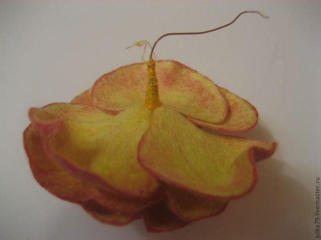 Роза в технике сухого валяния: мастер-класс, часть 5