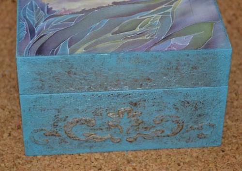 Шкатулка в технике декупаж с применением фольги: часть 2