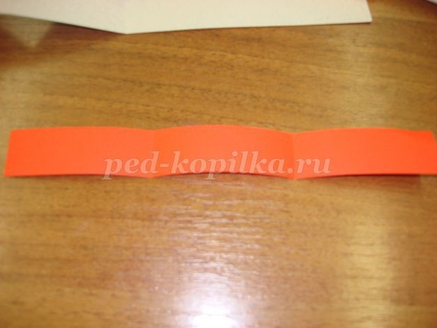 Открытка в технике айрис-фолдинг "Сердечко": часть 1