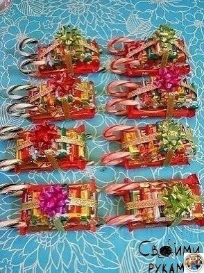 Саночки из сладостей