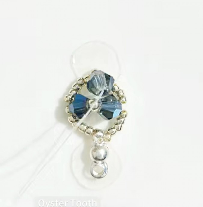 ​Серо-синий браслет из бисера и биконуса