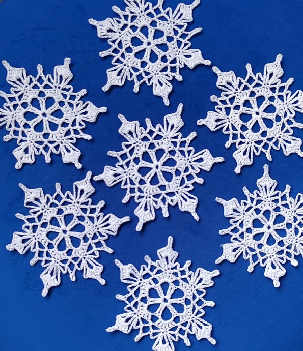 Снежинка диаметром 9 см