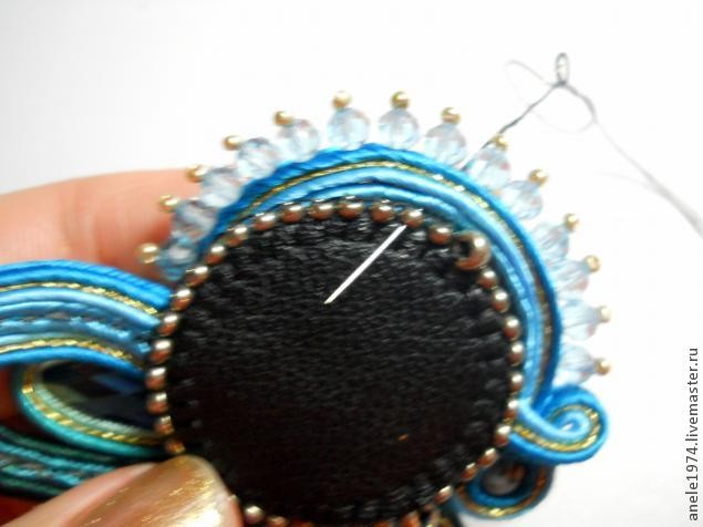 ​Мастер-класс по созданию сутажного кулона "Весенний букетик": часть 6