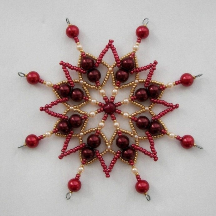 Снежинки из бисера и рубки