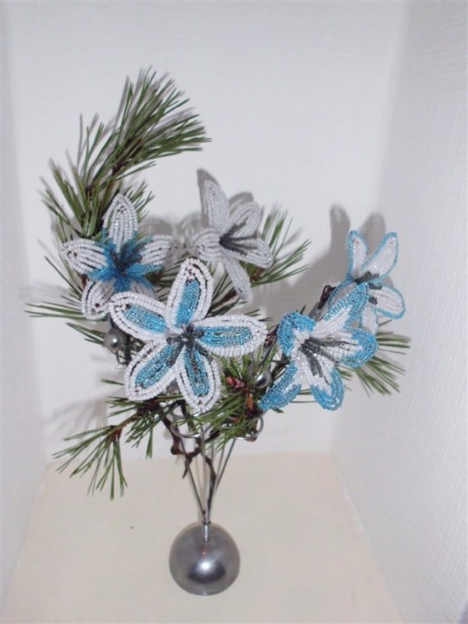 ​Цветы из бисера "Чудная фантазия": часть 4