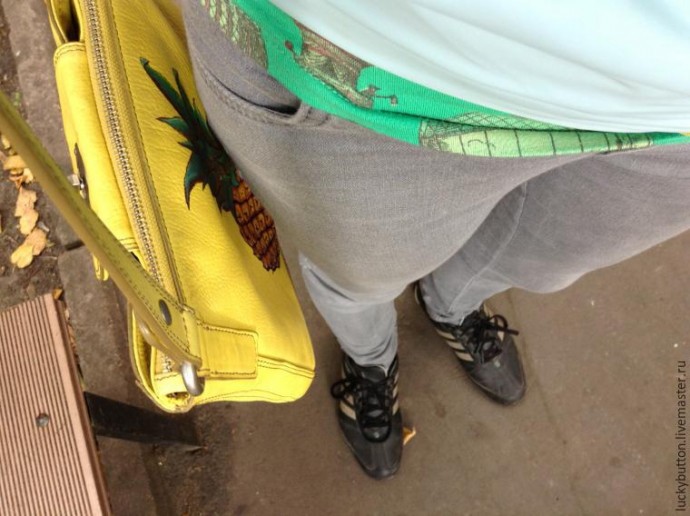 ​Роспись акриловыми красками по коже "Ананас"