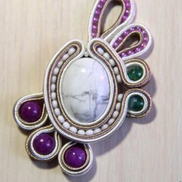 Кулон в технике сутажной вышивки: часть 2