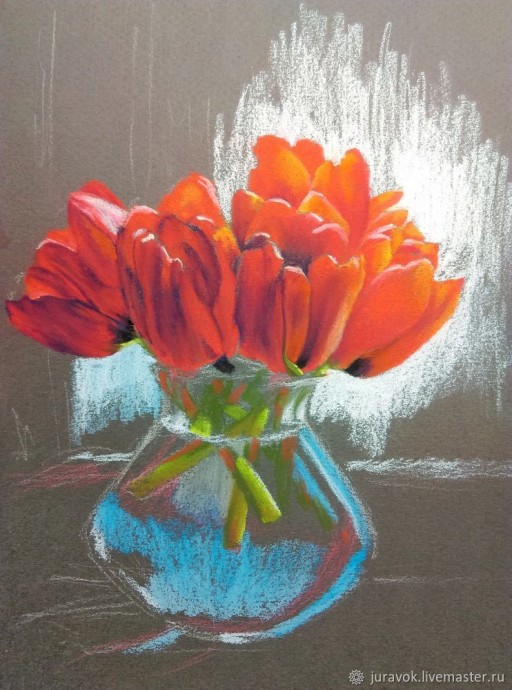 ​Весенний натюрморт с красными тюльпанами на окне: рисуем пастелью