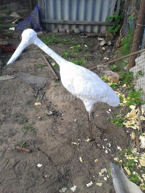 Аист из пластиковых бутылок: мастер-класс, часть 2 Аист из пластиковых бутылок: мастер-класс, часть 2