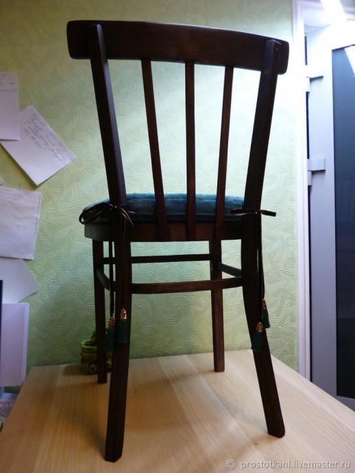 ​Делаем мягкие сидения со съёмными чехлами для стульев: часть 3