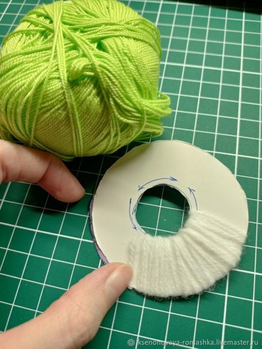 ​Как легко и просто сделать помпон