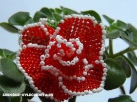 ​Как сделать розу из бисера