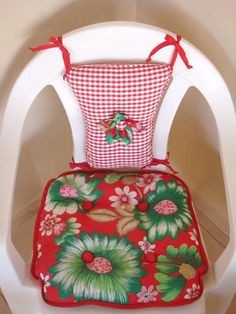 Мягкие сидушки для стульев своими руками