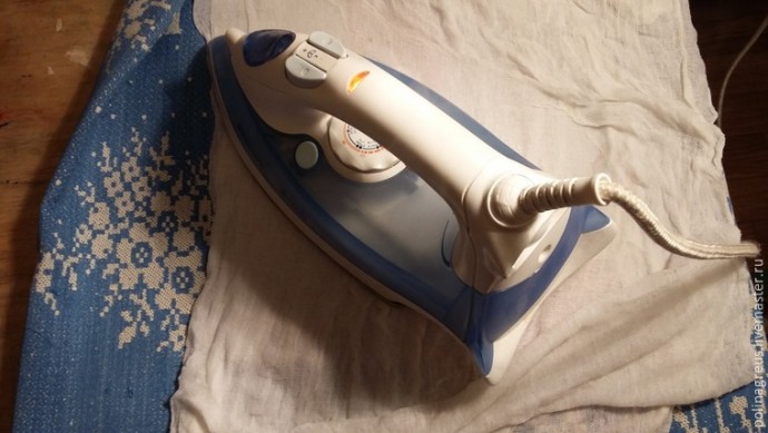 Этюд в малиновых тонах: фетровое колье