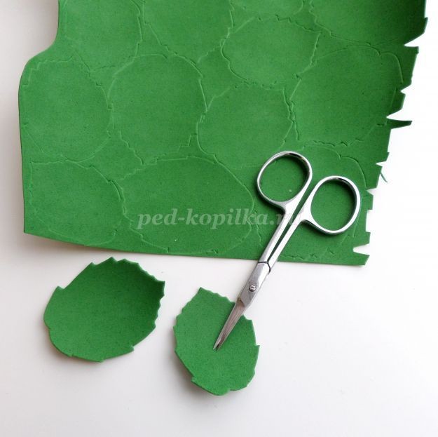 Осенняя ветка из фоамирана: часть 1 Осенняя ветка из фоамирана: часть 1