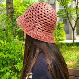 ​Вязаные шапочки