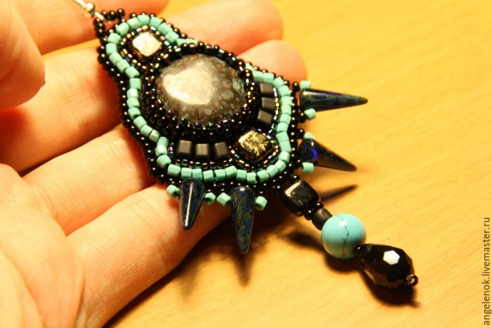 Оригинальные серьги "Осколки звезд"