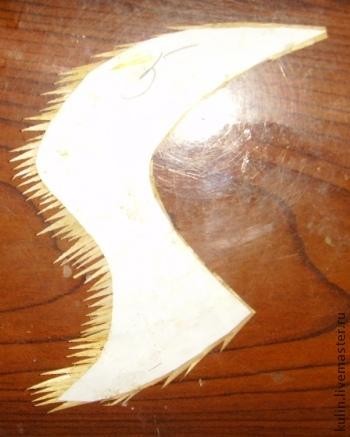 Панно Бельчонок из соломки: часть 2