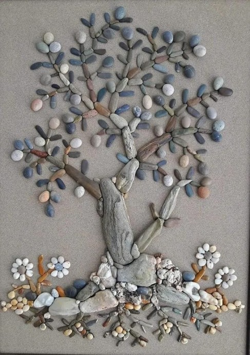 ​Удивительные картины из речных или морских камней