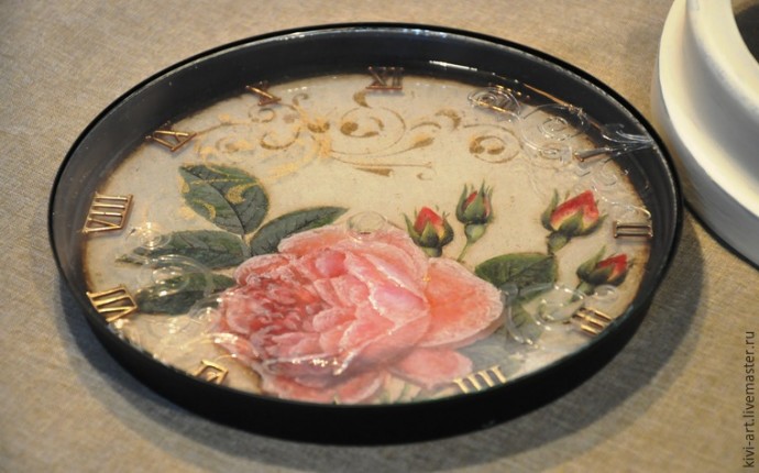 Декорирование часов с необычным стерео-эффектом: часть 6