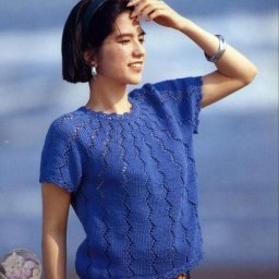 Кофточка с круглой кокеткой спицами