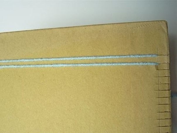 Ткём коврик на картонном станке Ткём коврик на картонном станке