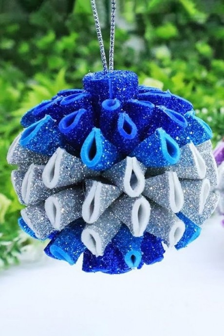 Блестящий декор из фоамирана