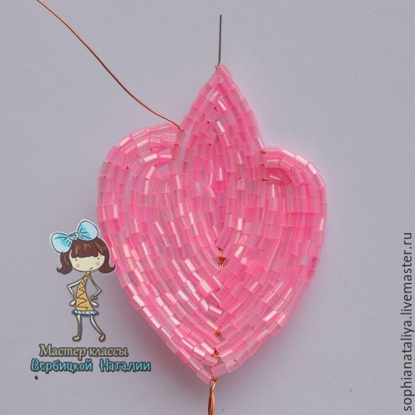 Пуансеттия "Рождественская звезда" из бисера и рубки