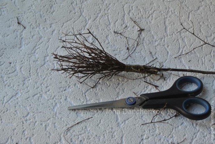 Снеговик под ёлочку в технике сухого валяния шерсти: часть 4