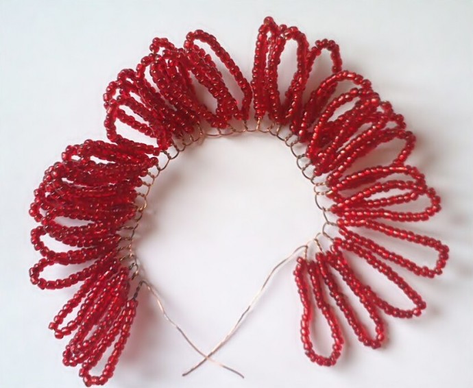 Пиончики из бисера