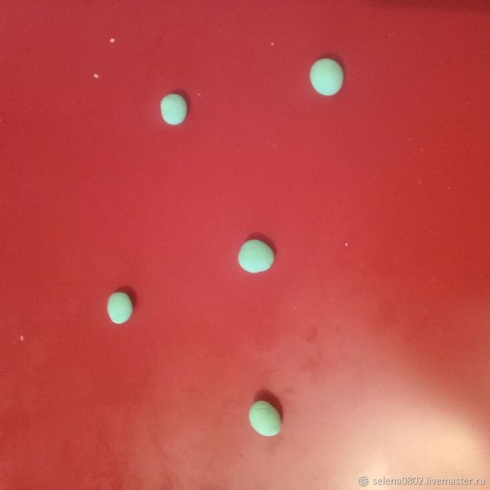 Создаём пион из холодного фарфора: часть 1