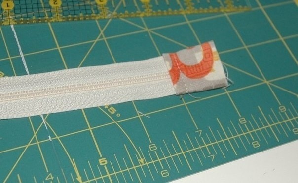 Красивый чехол для планшетника из лоскутов