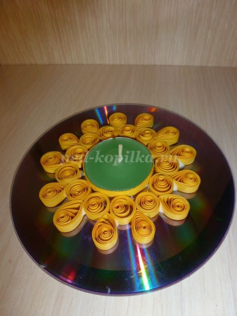 Подсвечник из диска: часть 2