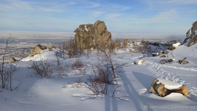 Ёлка из камней: часть 1