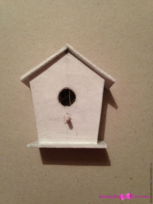 Делаем декоративный скворечник с гнездом и птичкой: часть 2 Делаем декоративный скворечник с гнездом и птичкой: часть 2