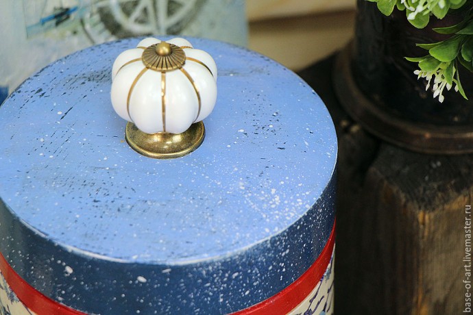 ​Мастер-класс по декупажу баночки "Португалия в сердце"