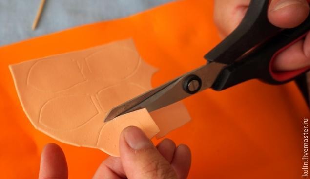 Мастер-класс: украшение "Фантазия из фоамирана": часть 1