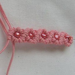 ​10 плетёных цепочек с бисером в технике макраме: часть 3