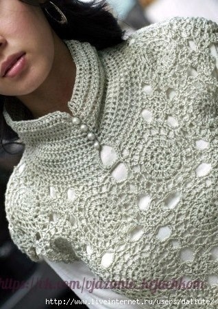 Блуза с воротником