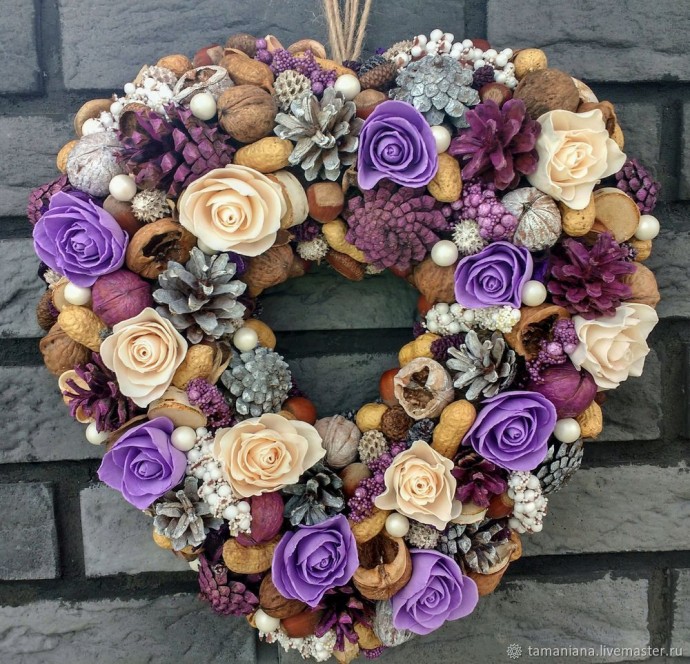 Мастер-класс по созданию интерьерного венка из природных материалов и фоамирана