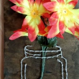 Панно в стиле нитяной графики