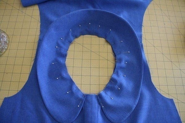 Техники шитья: круглый воротник с застежкой на пуговицы Техники шитья: круглый воротник с застежкой на пуговицы