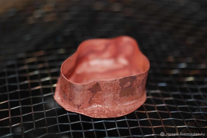 ​Делаем кулон из меди с заливкой ювелирной смолой: часть 1