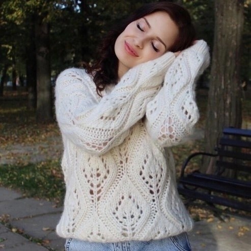 ​Джемпер спицами