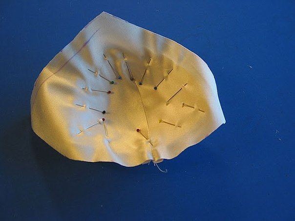 Как сшить лиф с чашечками