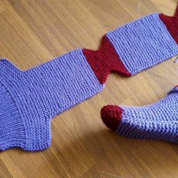 Носки на двух спицах