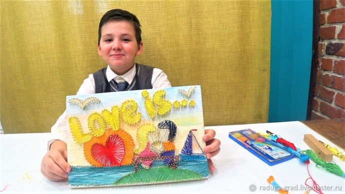 Картина в технике String Art на День всех влюбленных: часть 1