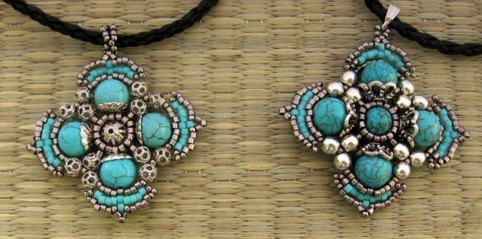 ​Изумительной красоты крест