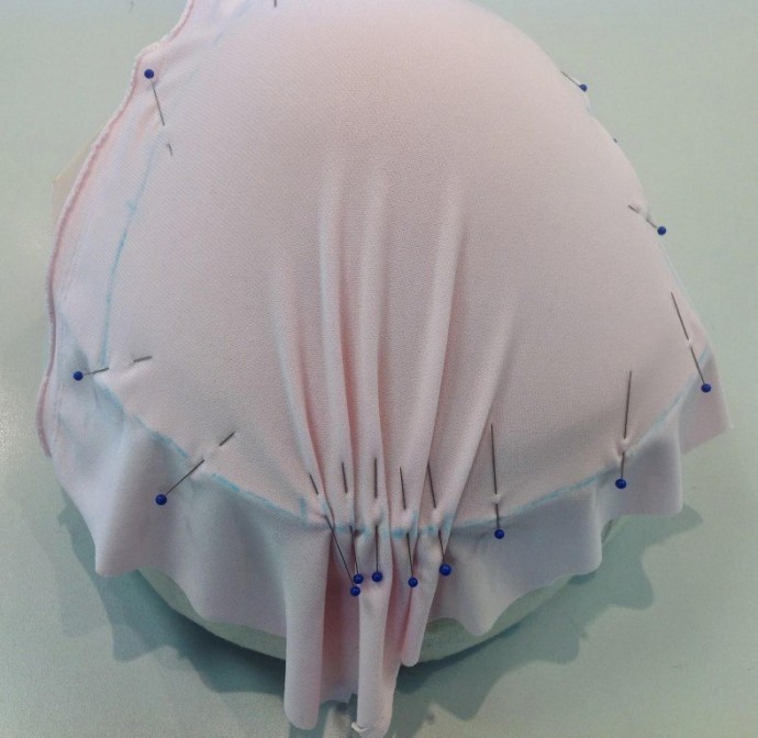 Чашечки бюстгальтера