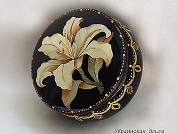 ​Декор шкатулки в технике аппликация соломкой: часть 2